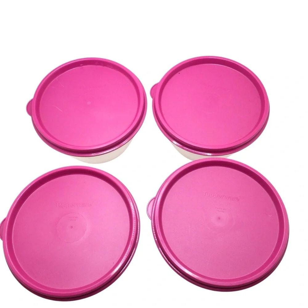 Tupperware #148 Refrigerator Bowls Set 4 Magenta Lids 14oz Stacking Containers